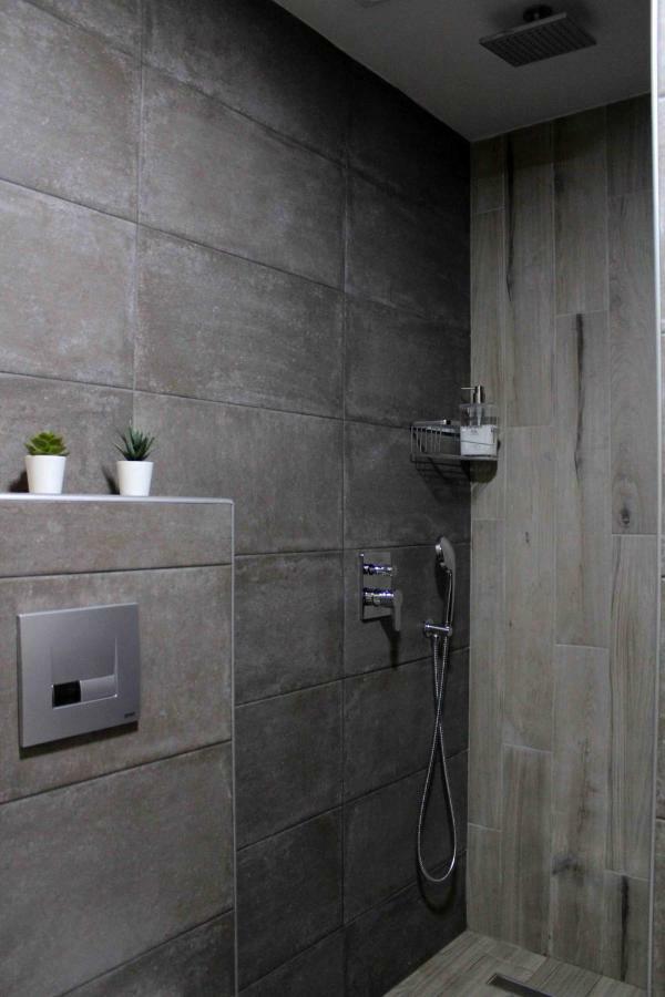 Stylish Apartment By City Center Heraklion  Exterior photo
